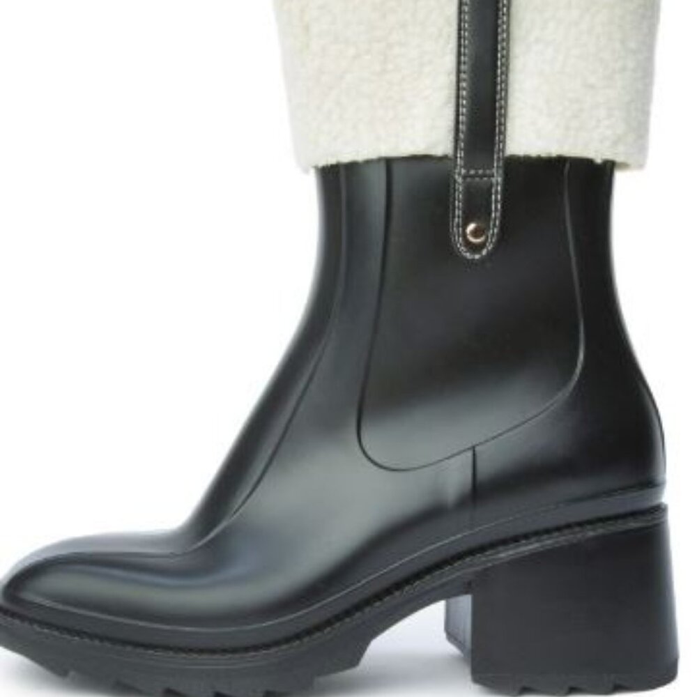 Chrisma black chunky sole fur trimmed short boots